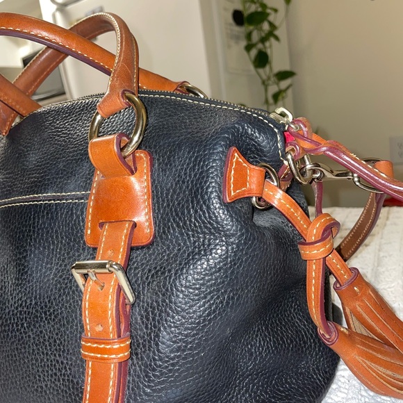 DOONEY & BOURKE PURSE - Picture 6 of 10